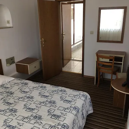 Hotel Corona Szálloda 3*
