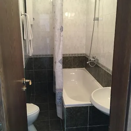 Hotel Corona Szveti Vlasz