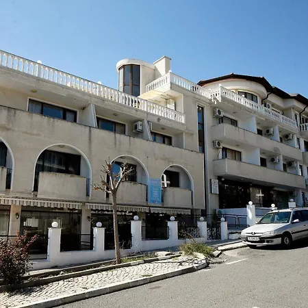 Hotel Corona Hotel 3*