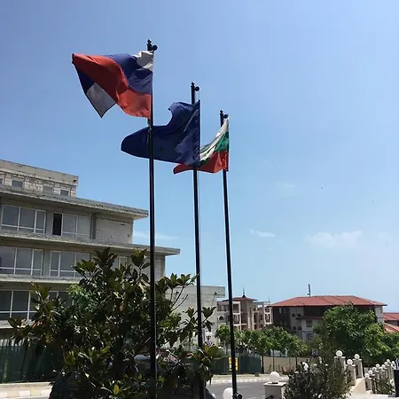 Hotel Corona 3*