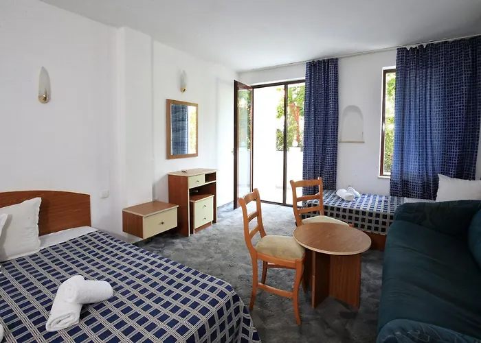 Hotel Corona Szveti Vlasz