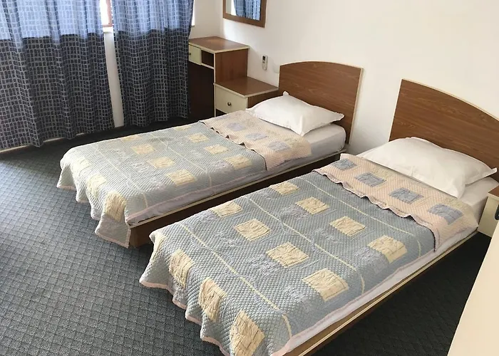 Hotel Corona Szálloda 3*