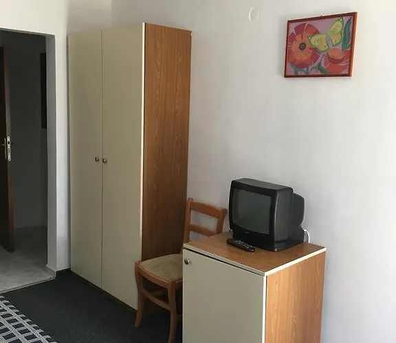 Szálloda Hotel Corona 3*