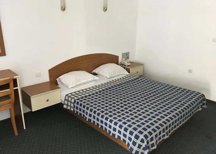 Hotel Corona Szálloda