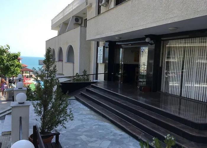 Hotel Corona 3* Szveti Vlasz